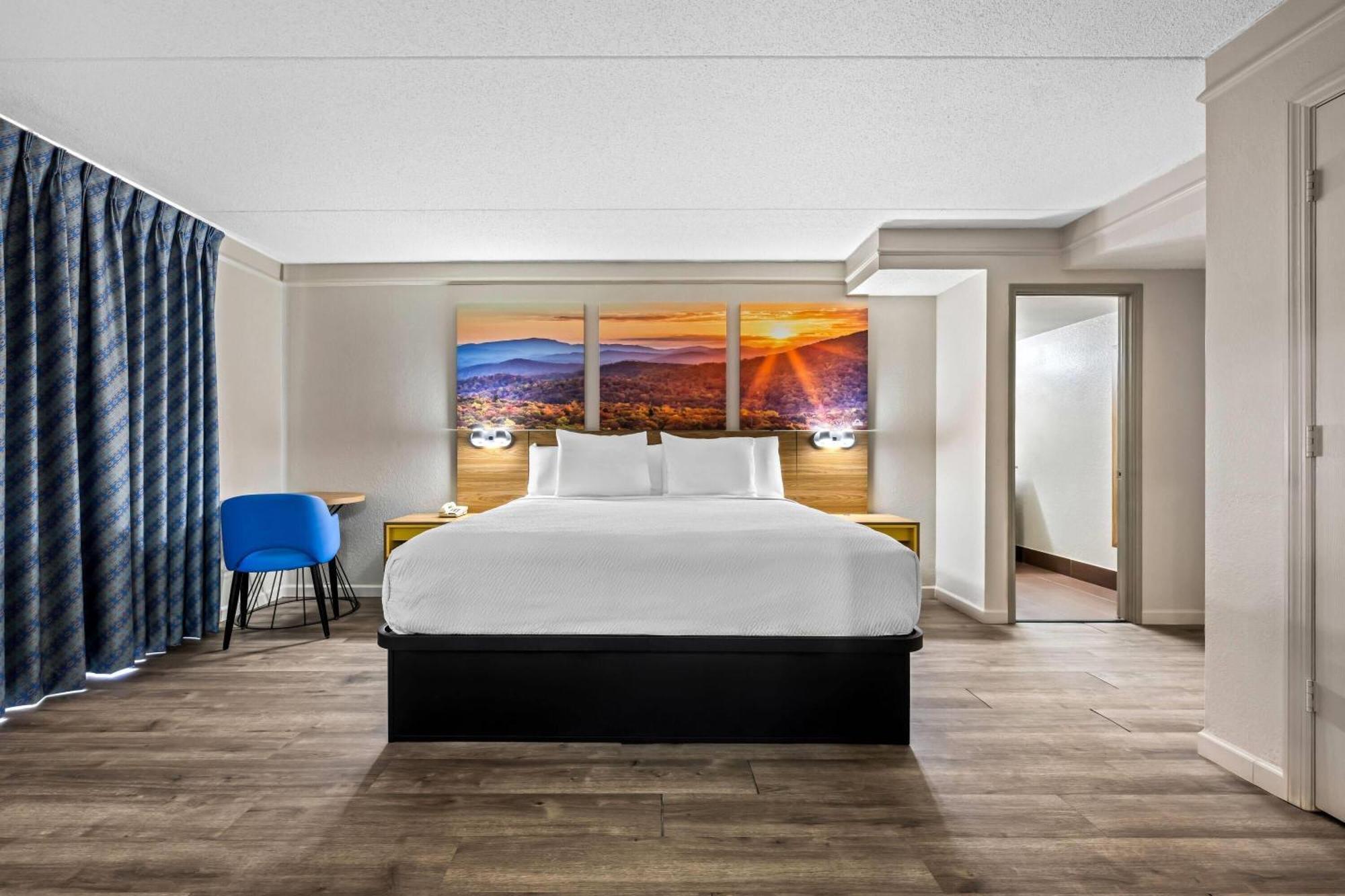 Days Inn By Wyndham Birmingham/West Exterior photo