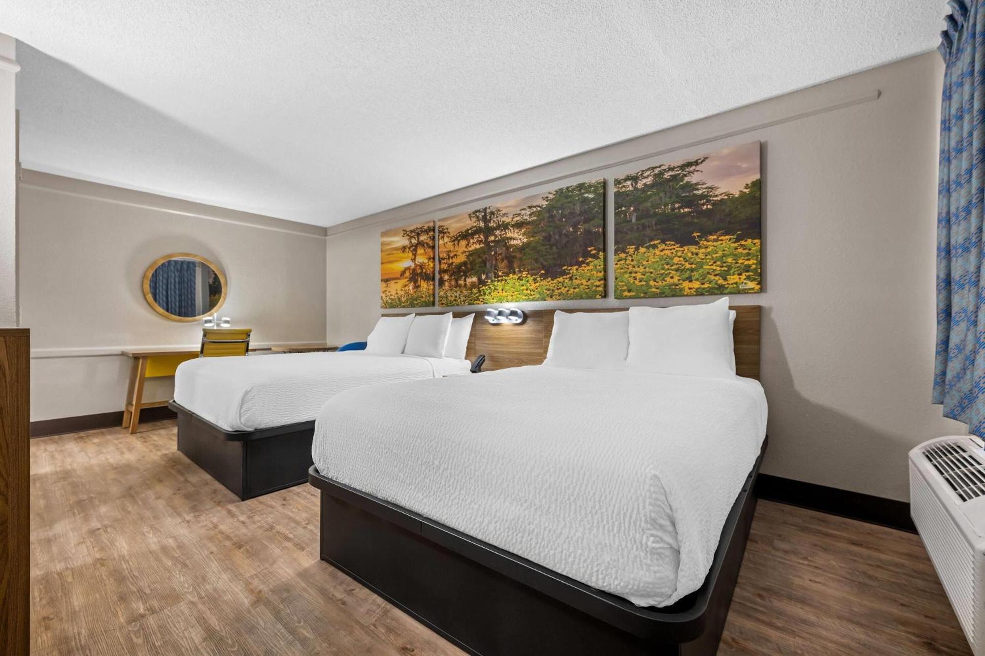 Days Inn By Wyndham Birmingham/West Exterior photo